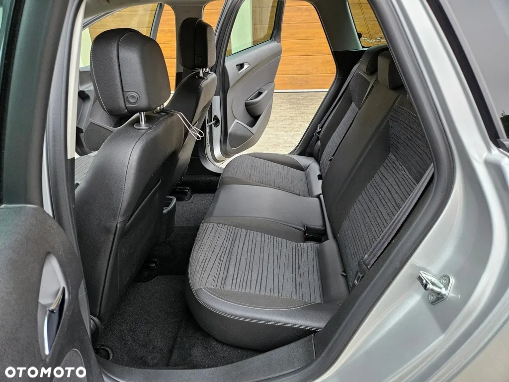 Opel Astra - 20