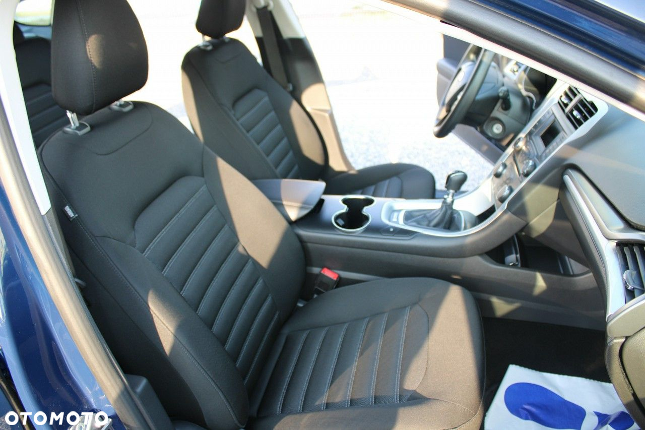 Ford Mondeo - 19
