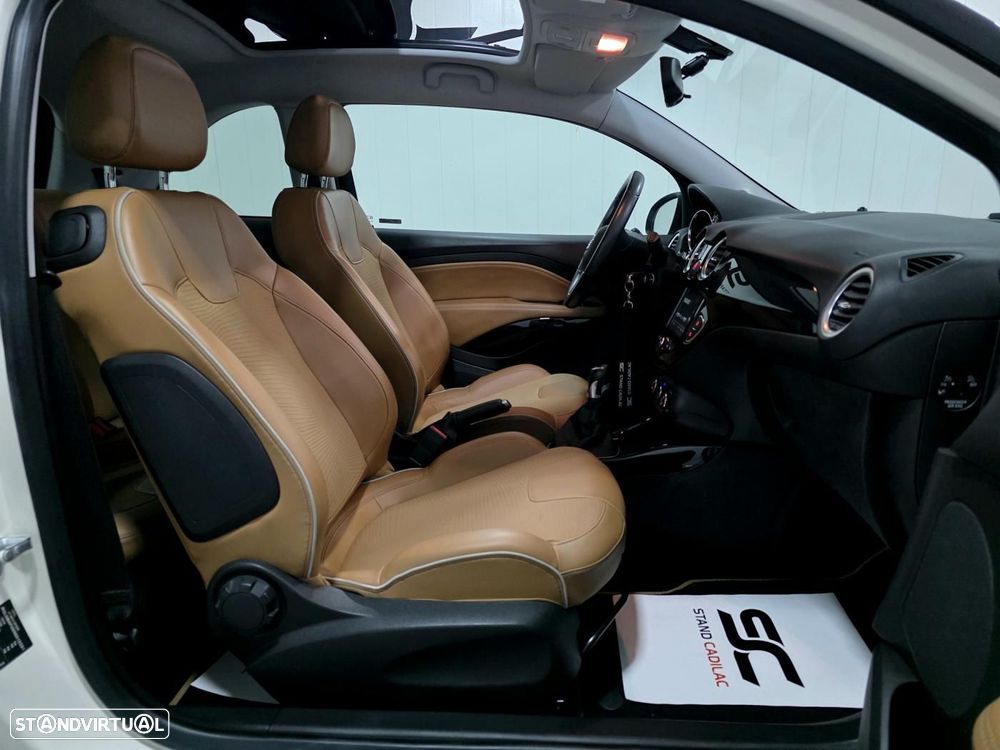 Opel Adam 1.0 T Rocks - 14