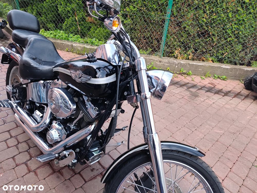 Harley-Davidson Softail Deluxe - 24
