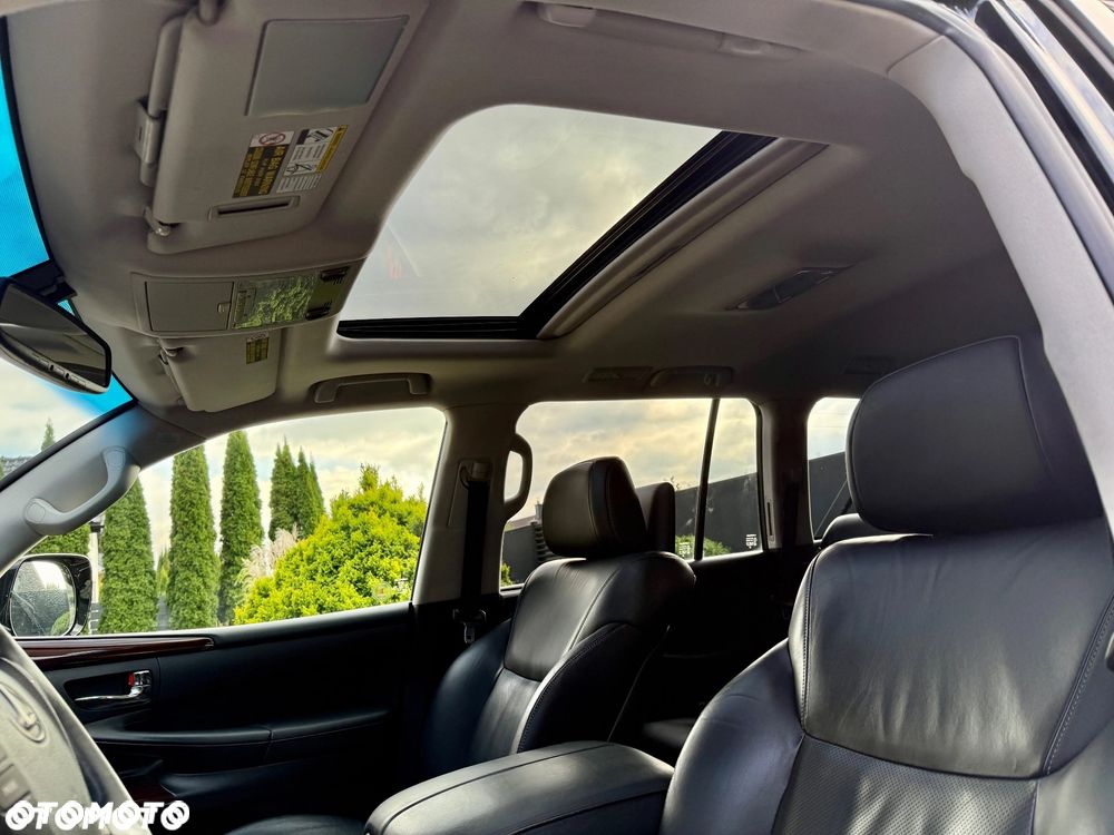 Lexus LX - 14