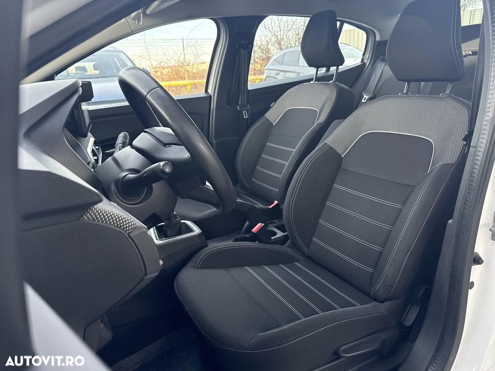 Dacia Logan TCe 90 MT6 Comfort - 10