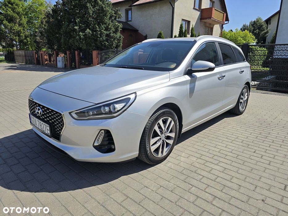 Hyundai i30 1.6 D Premium - 1