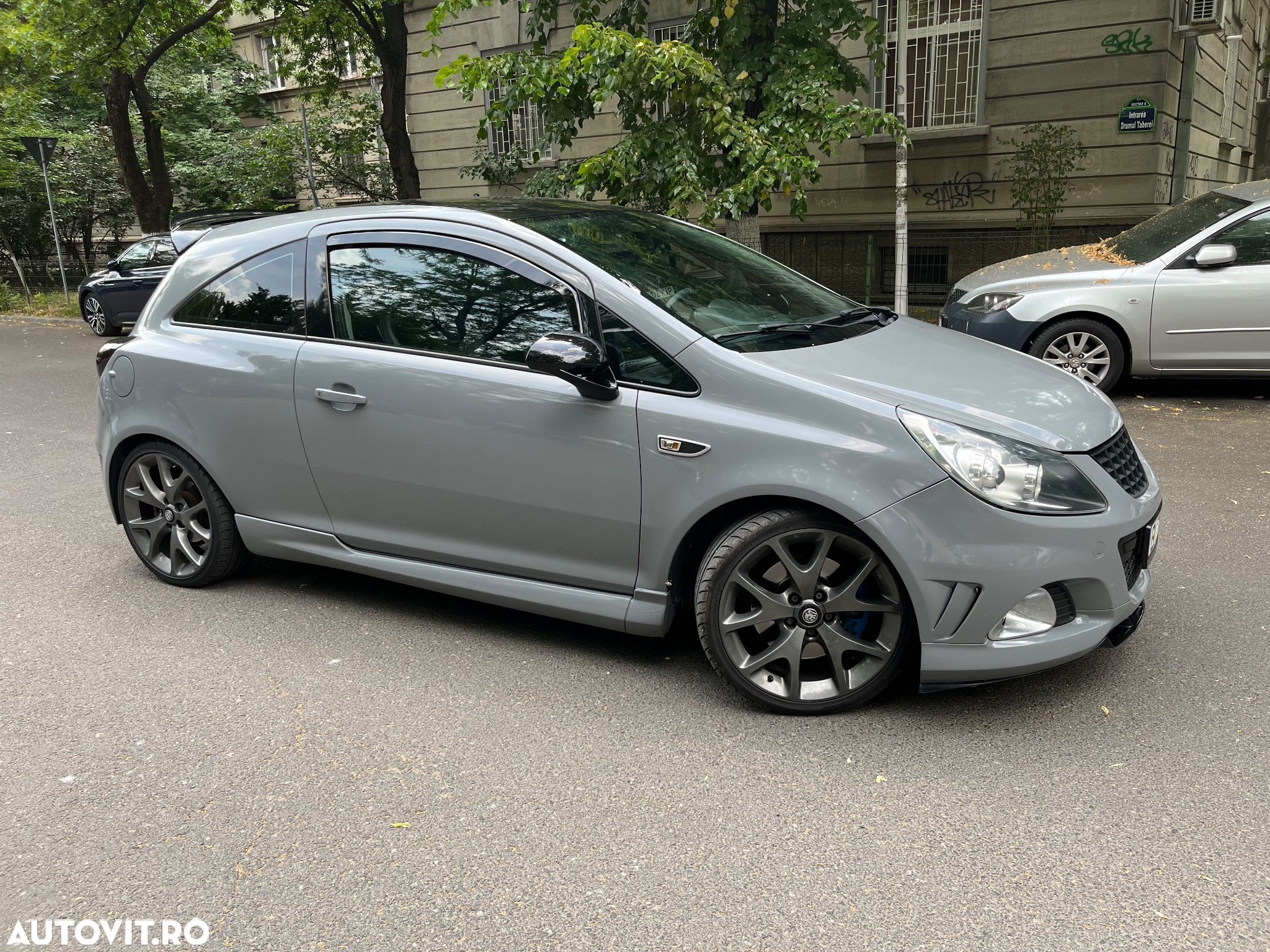 Opel Corsa 1.6 Turbo OPC - 4