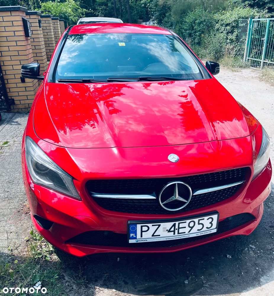 Mercedes-Benz CLA 200 7G-DCT - 2