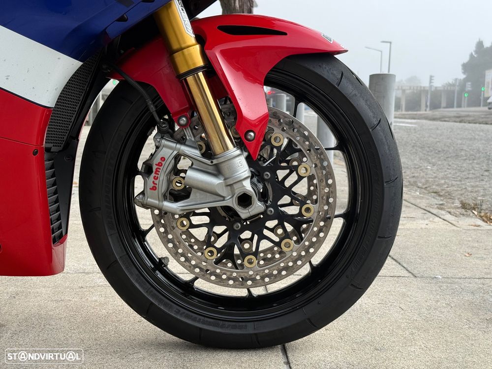 Honda CBR 1000RR-R Fireblade SP - 14