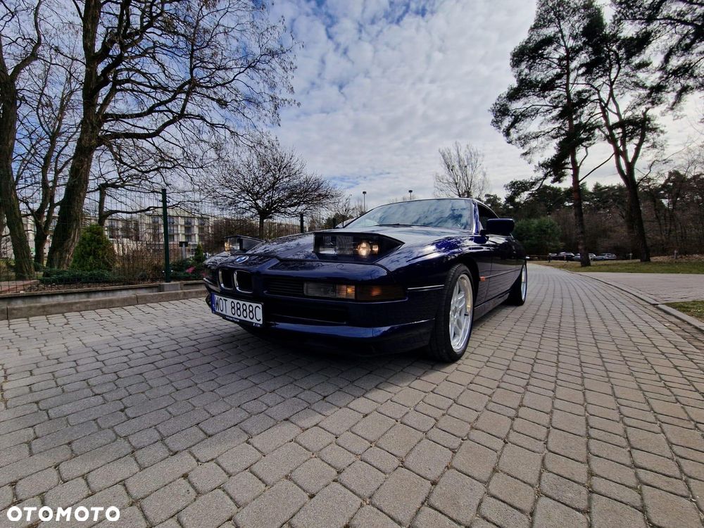 BMW Seria 8 - 7