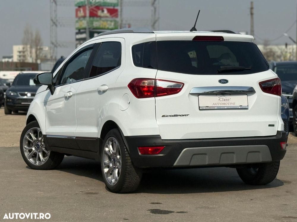 Ford EcoSport - 12