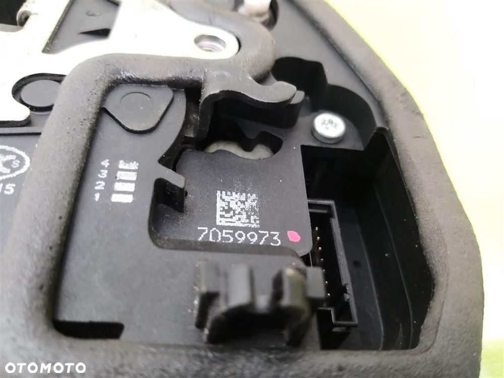 Zamek drzwi przód lewy BMW Seria 1 E87 2004-2013 7059973 3 DRZWI - 4