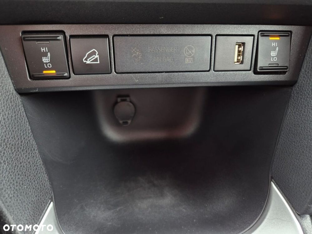 Toyota Yaris Cross Hybrid 1.5 Comfort 4x4 - 22