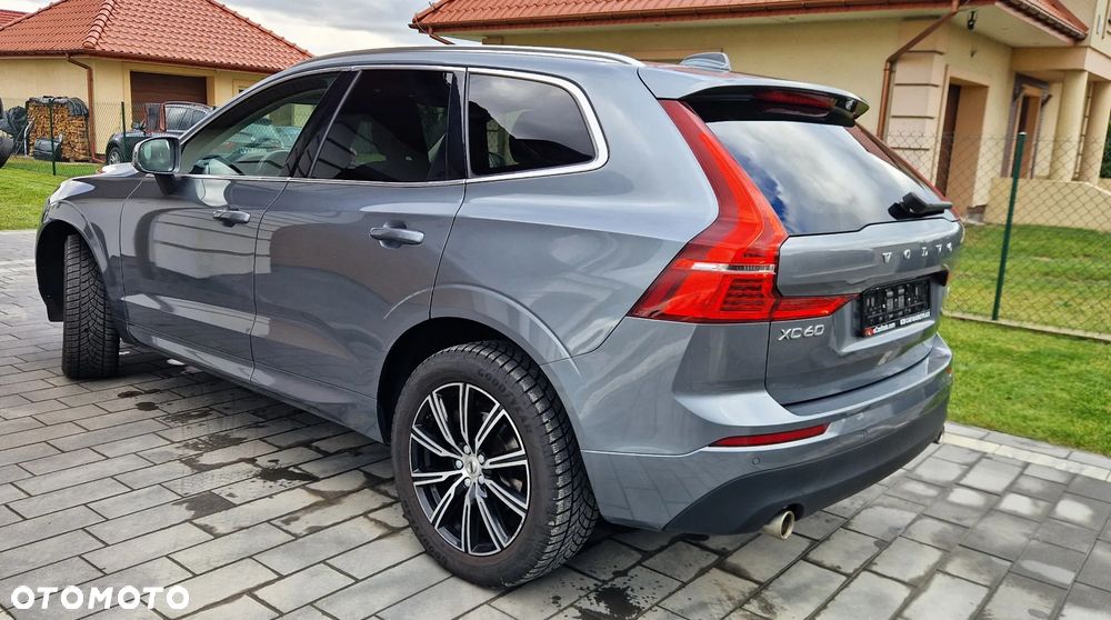 Volvo XC 60 D4 Geartronic Momentum Pro - 8