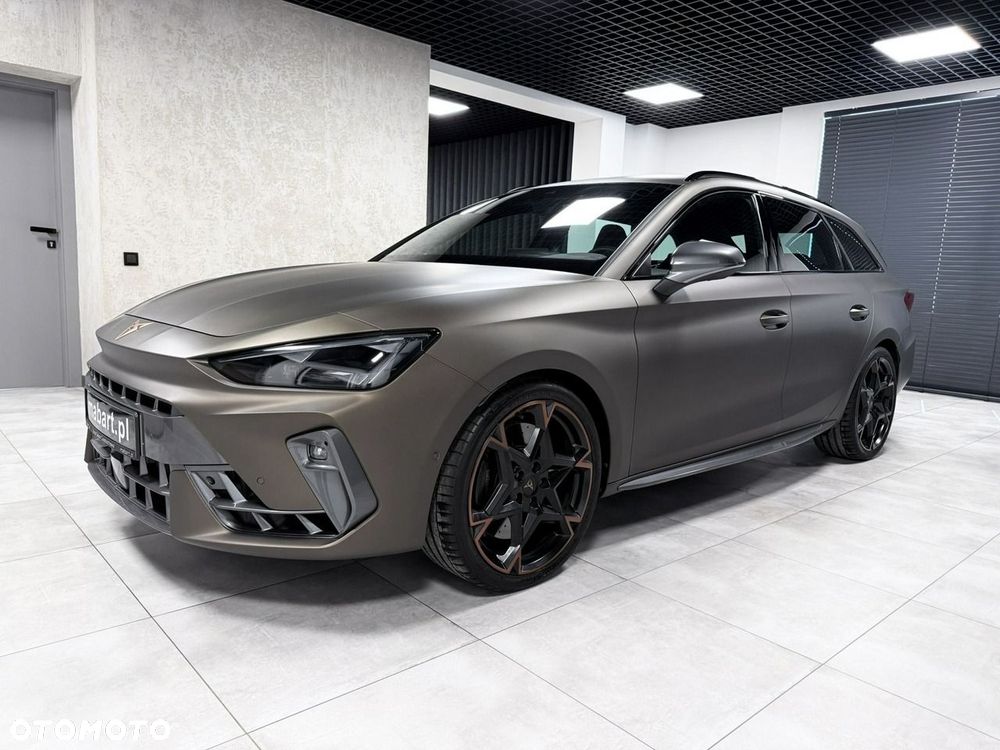 Cupra Leon Sportstourer 2.0 TSI 4Drive DSG VZ Black Edition - 2