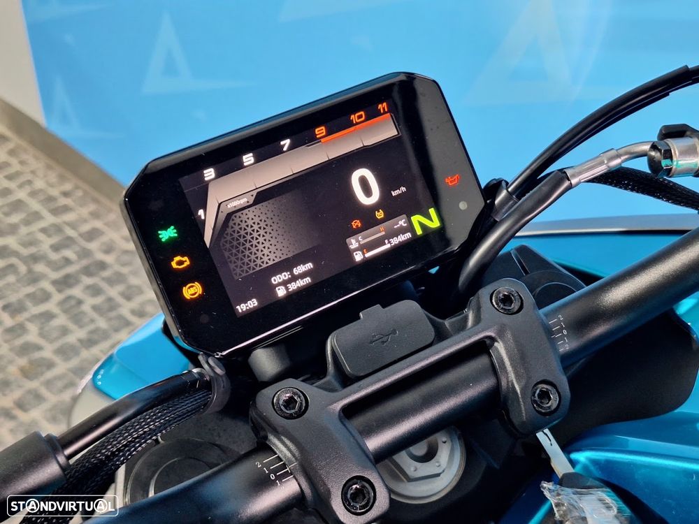 CF Moto 125NK - 10