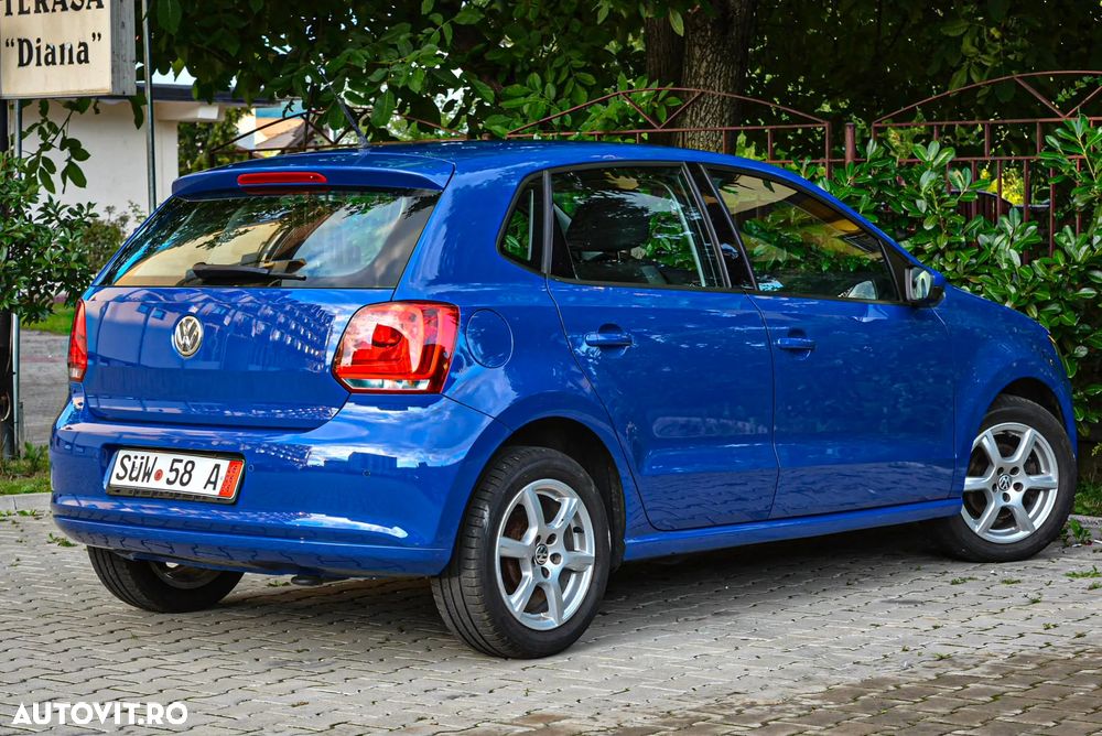 Volkswagen Polo - 4