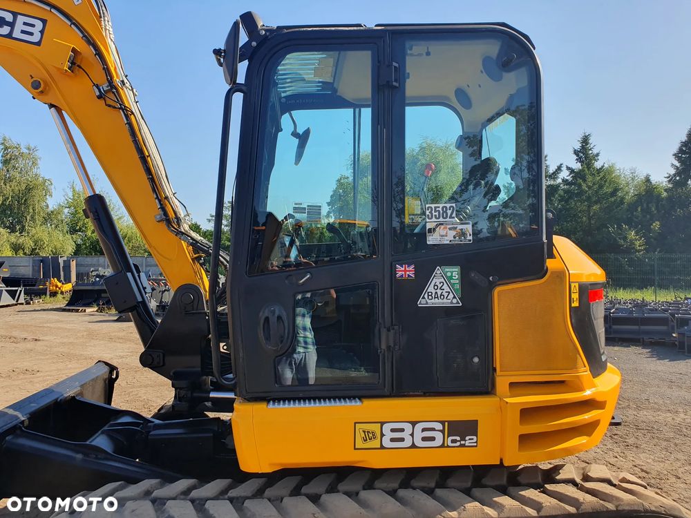 JCB 86C-2 - 11