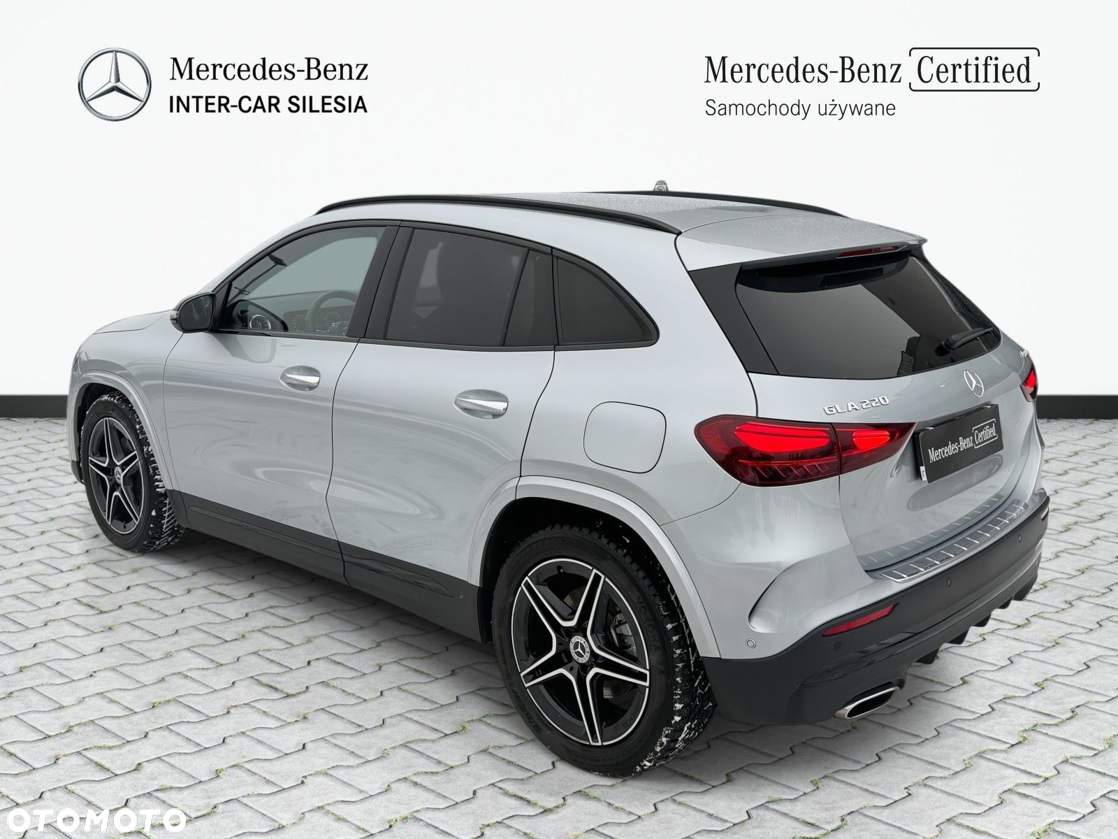 Mercedes-Benz GLA - 8