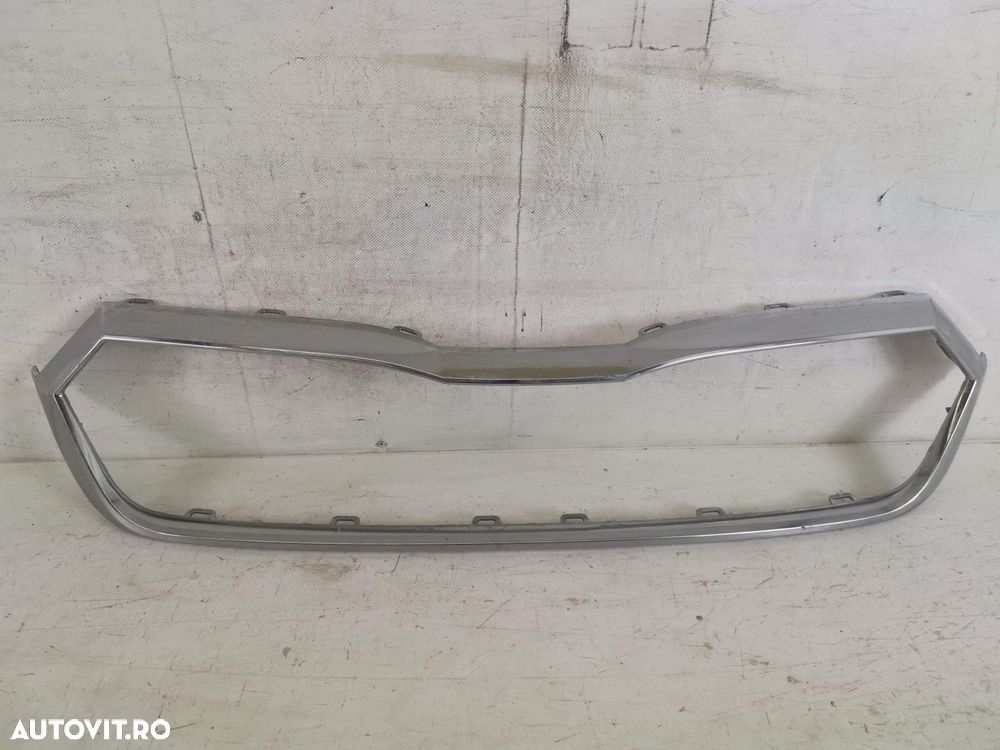 Ornament Cromat Grila Radiator Skoda  Octavia 4 2019 2020 2021 2022 20 - 1