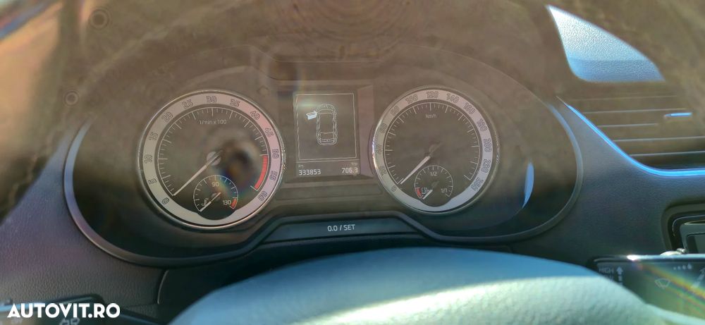 Skoda Octavia 2.0 TDI 4X4 Style - 10