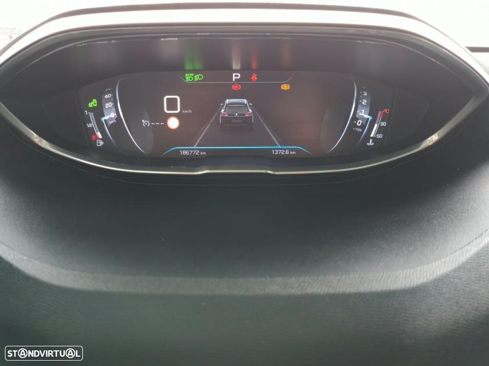 Peugeot 5008 BlueHDI 130 EAT8 Allure - 15
