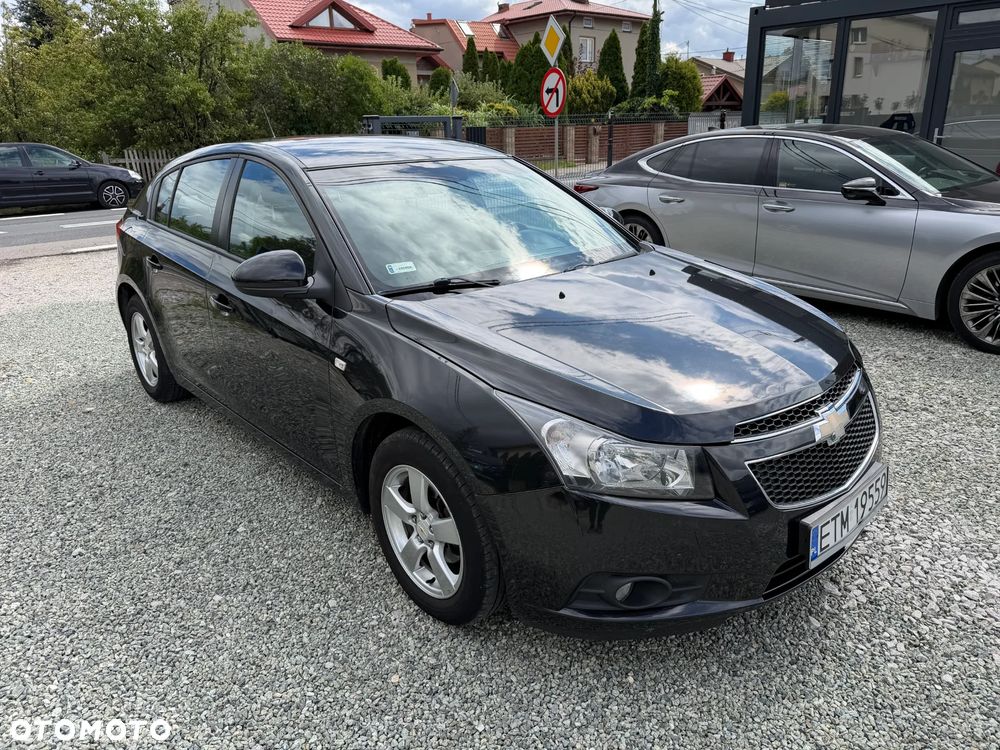 Chevrolet Cruze 1.8 LT - 4