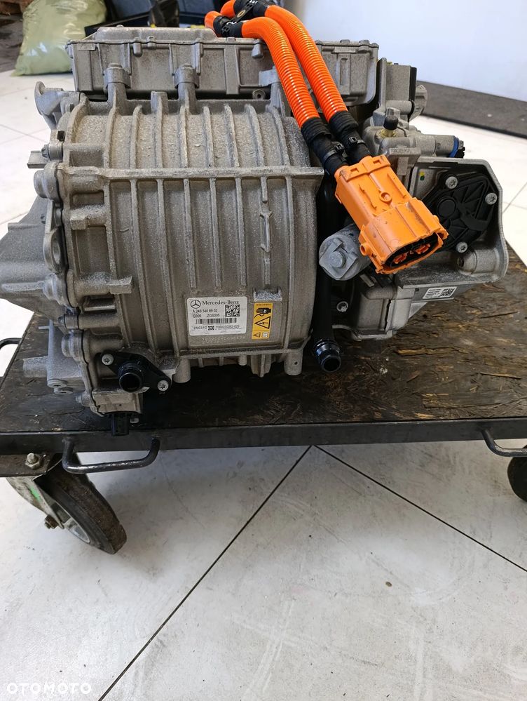 Silnik napęd elektryczny przód kompletny Mercedes EQB A243 W243 X243 AMG LIFT - 5