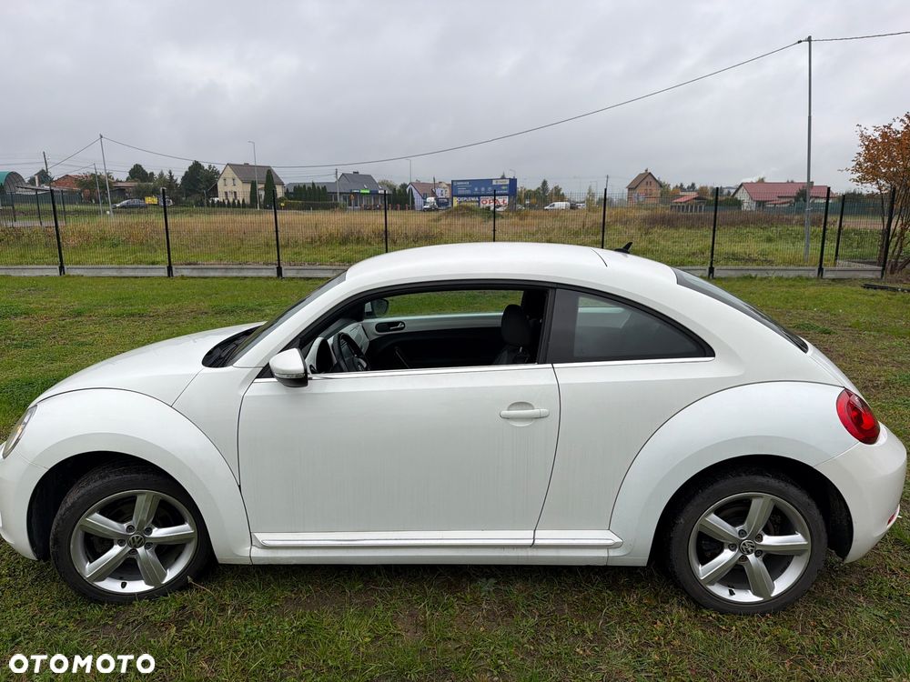 Volkswagen Beetle 2012 photo 4