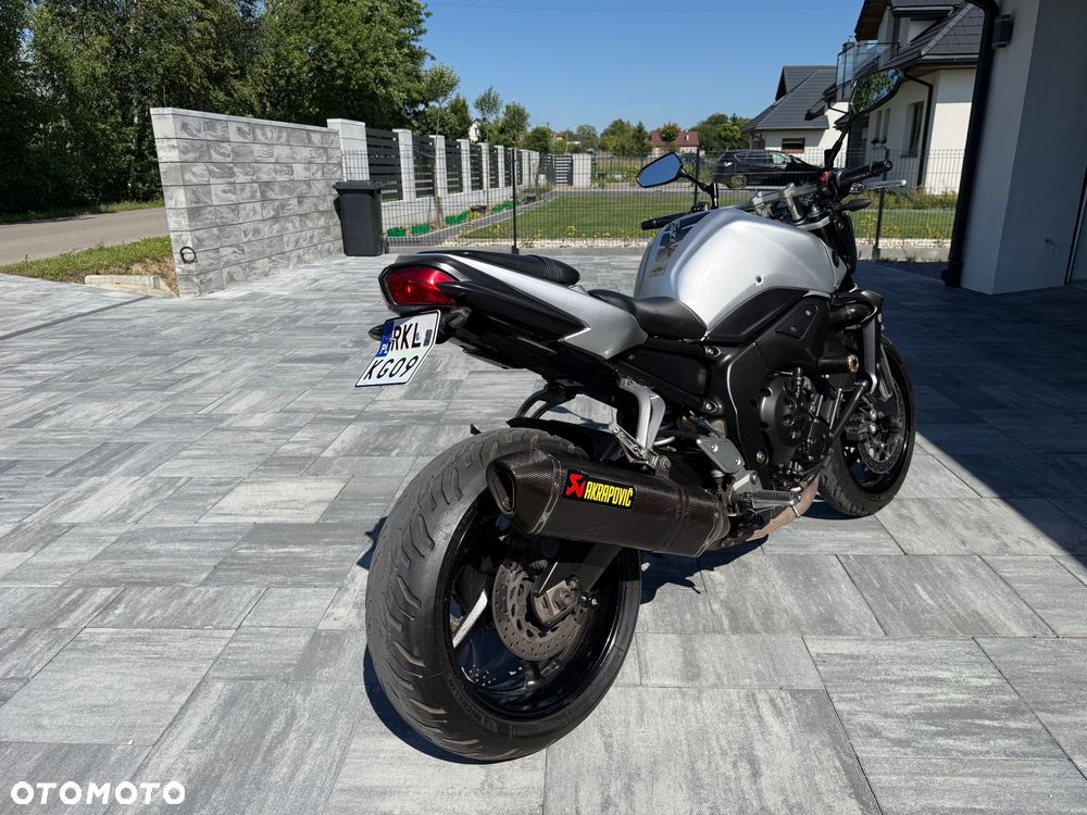 Yamaha FZ - 5