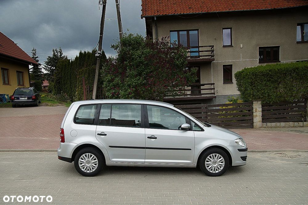 Volkswagen Touran 1.9 TDI Welcome - 7