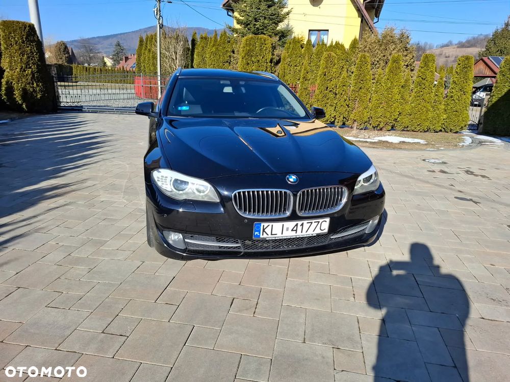 BMW Seria 5 525d - 3