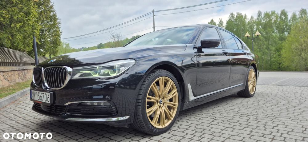 BMW Seria 7 730d xDrive - 22