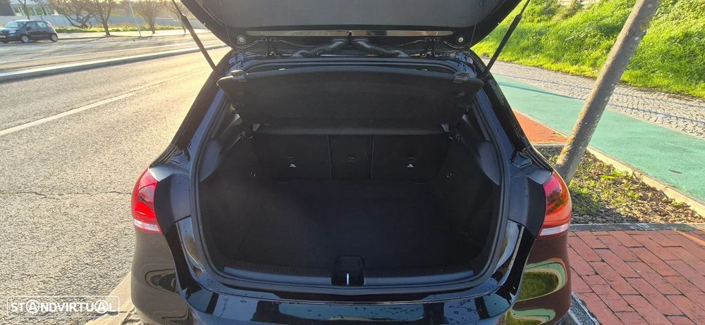 Mercedes-Benz A 200 AMG Line Aut. - 14