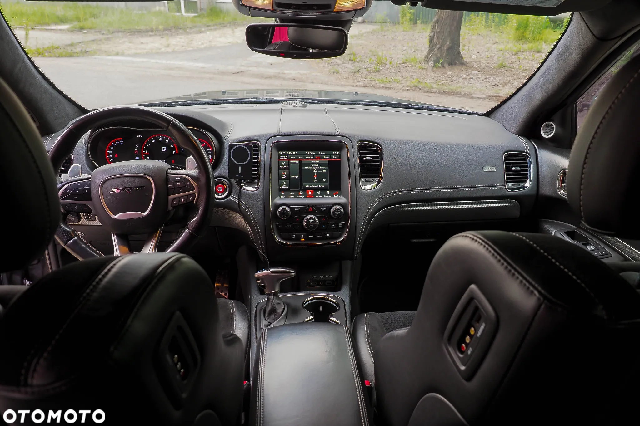 Dodge Durango 6.4 SRT - 21