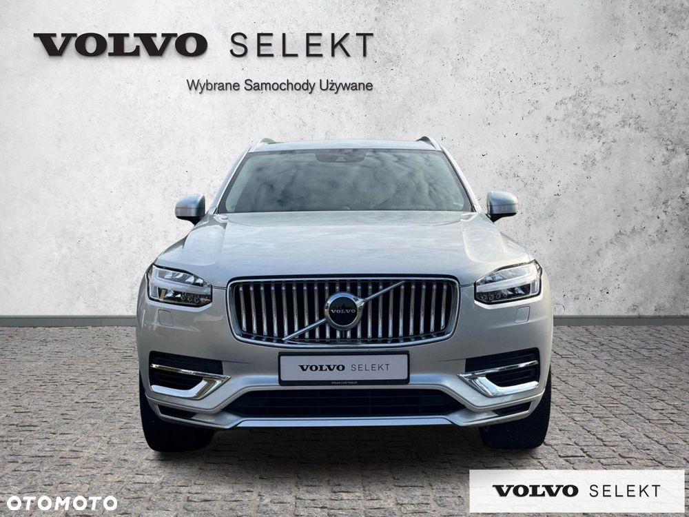 Volvo XC 90 - 9
