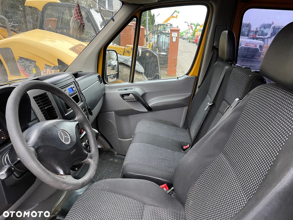 Mercedes-Benz Sprinter W906 313 CDI Średni Średniak L2H2 Brygadówka 6 Osobowy 6 Osób Dubel kabina 2009 ROK - 15