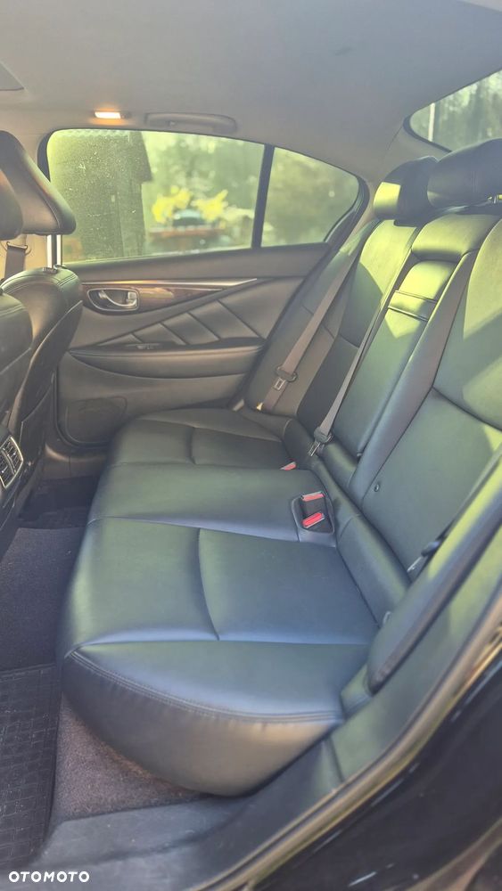 Infiniti Q50 Q50S 3.0t Sport Tech - 18