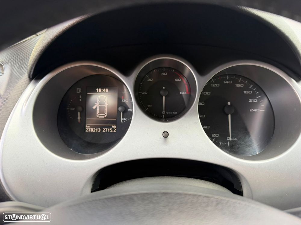 SEAT Altea 1.6 TDI Sport DPF - 35