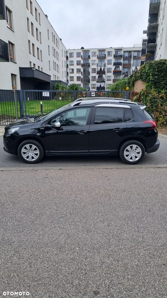 Peugeot 2008 1.2 Pure Tech Style - 3