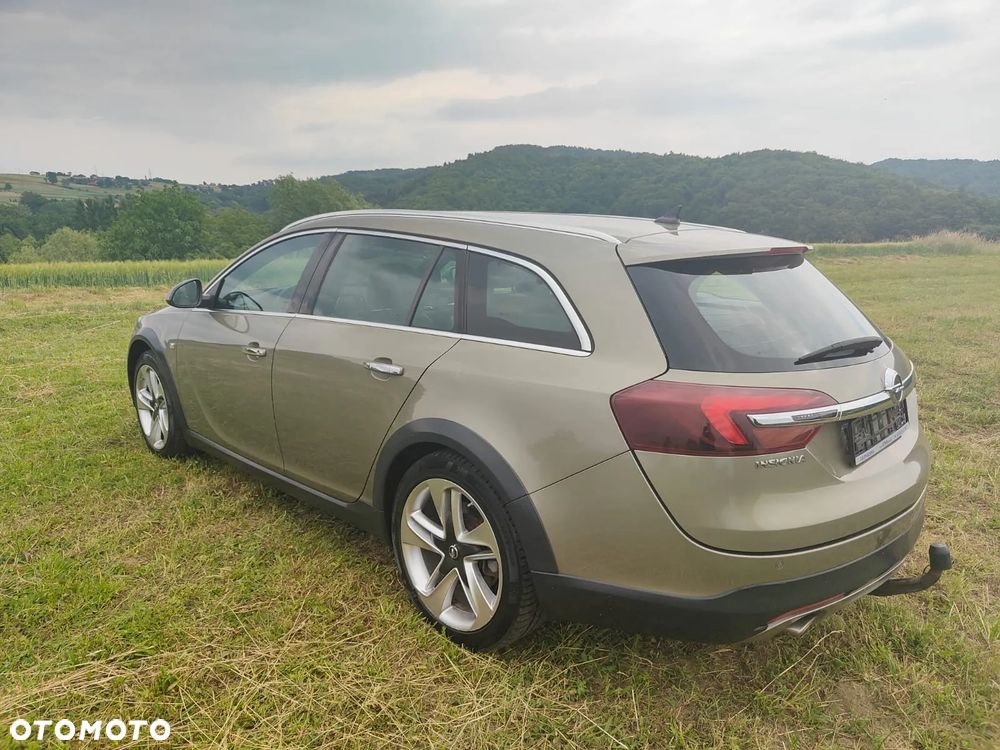 Opel Insignia 2.0 ECOTEC DI Turbo 4x4 Country Tourer ec - 3