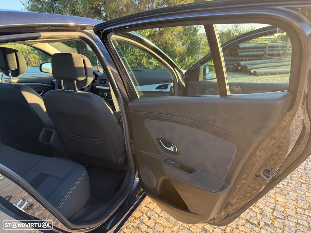 Renault Mégane - 32