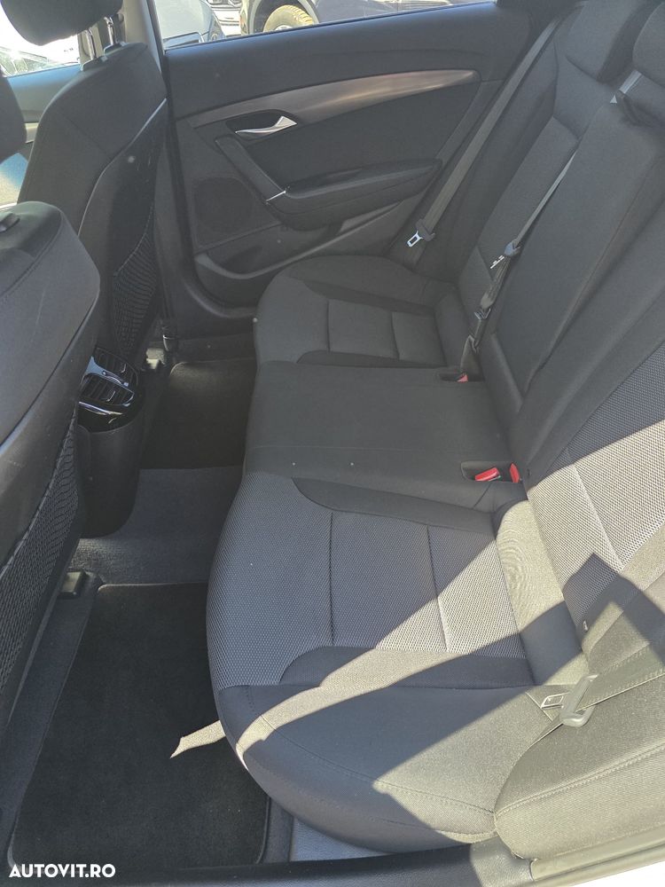Hyundai i40 1.7 CRDI CW 7DCT ISG Supreme Pack+ - 9