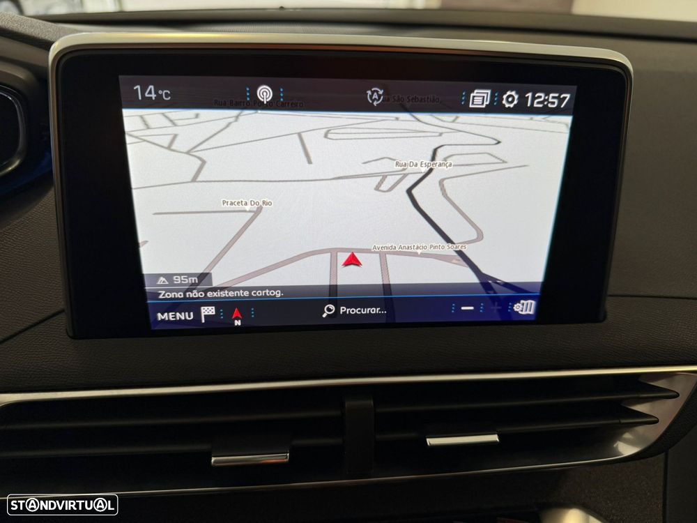 Peugeot 3008 1.2 PureTech Allure EAT8 - 11