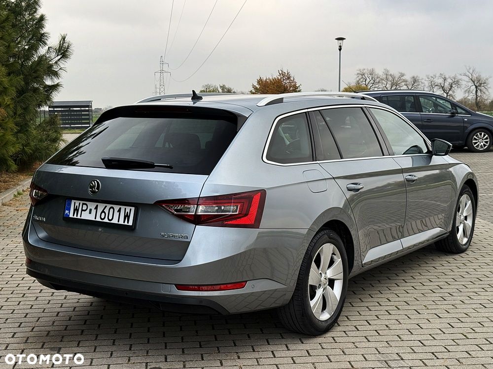 Skoda Superb 1.6 TDI Style - 12