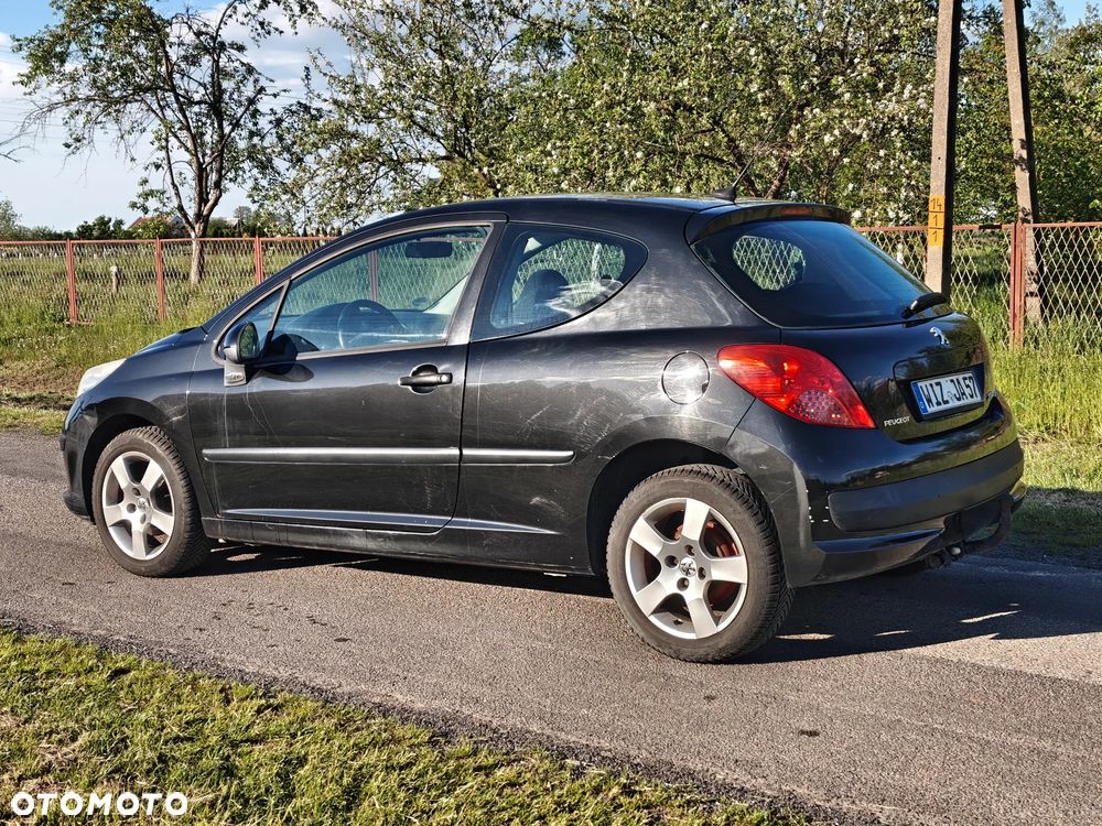 Peugeot 207 75 Filou - 10
