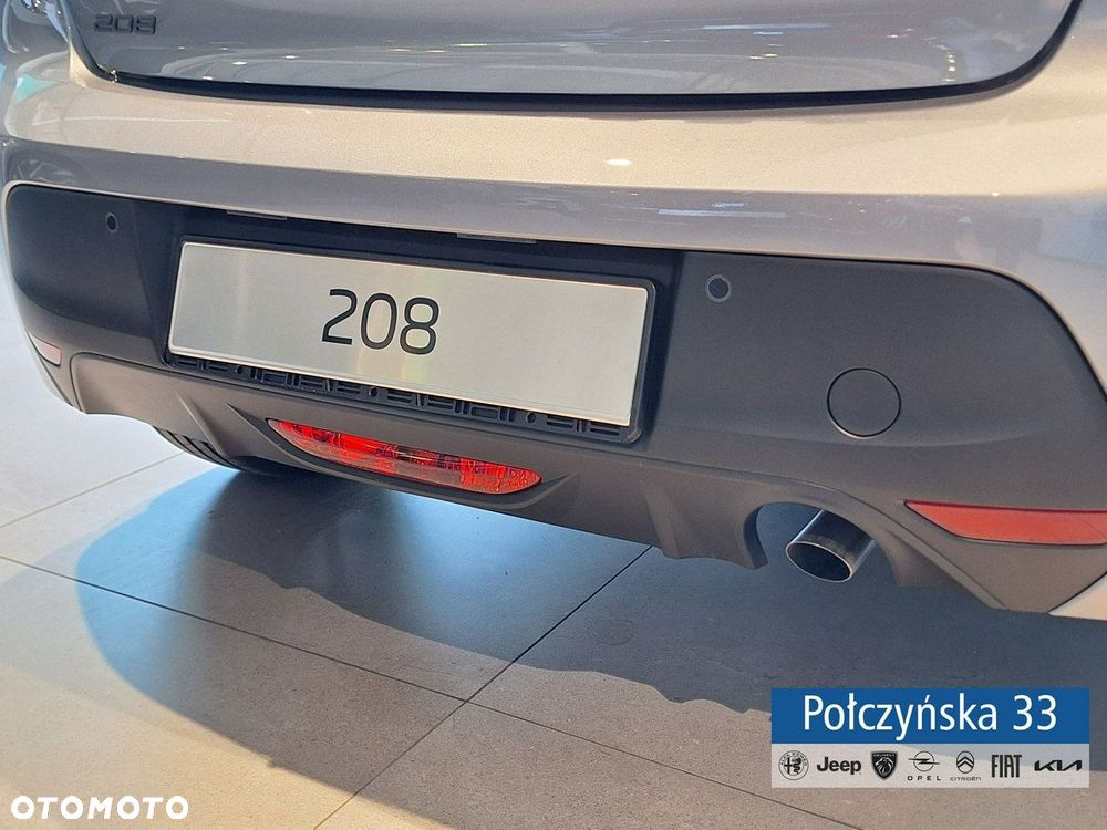 Peugeot 208 - 18