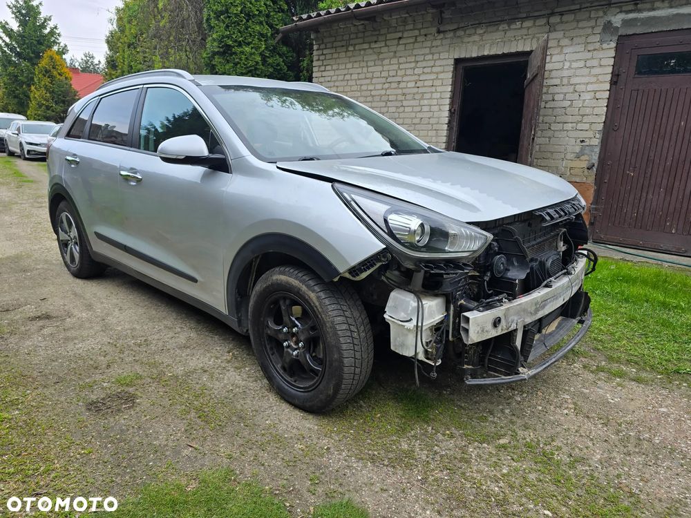 Kia Niro 1.6 GDI 2WD Edition 7 - 13