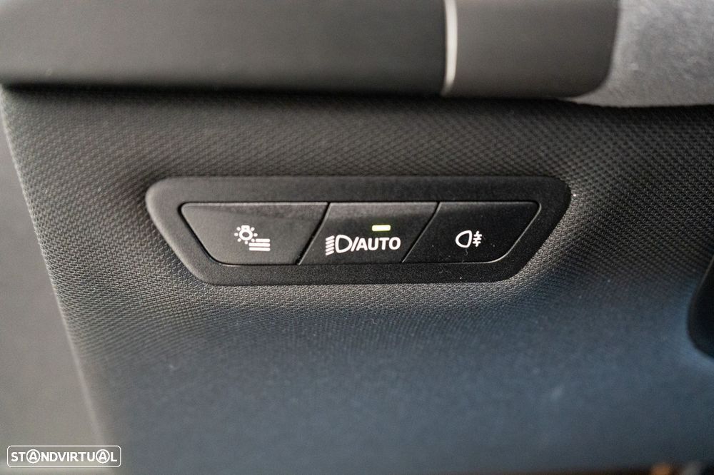 BMW iX xDrive 45 Pack Desportivo - 37