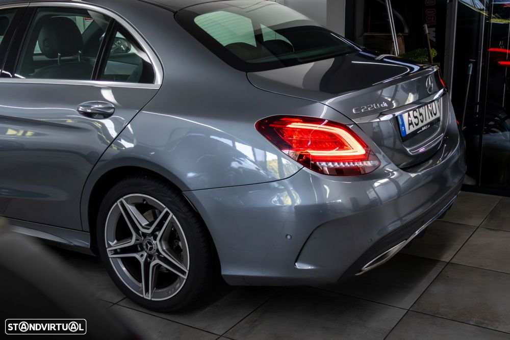 Mercedes-Benz C 220 d AMG Line - 10