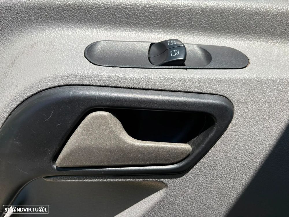 Volkswagen CRAFTER - 16