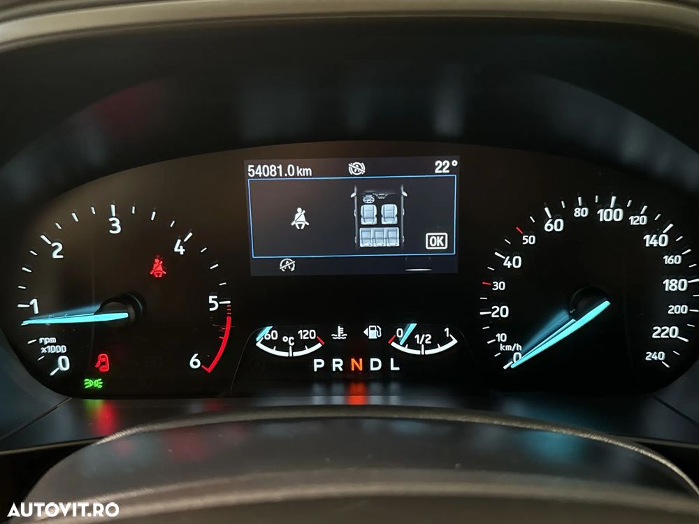 Ford Focus - 11