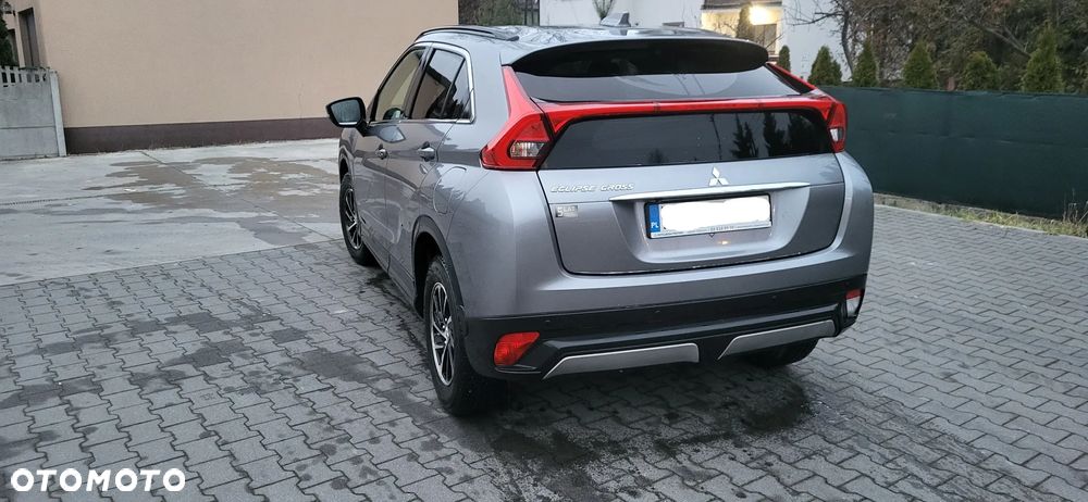 Mitsubishi Eclipse Cross 1.5 T GPF Invite - 2